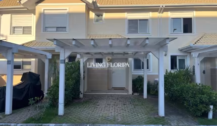 Casa em condomínio fechado com 2 quartos à venda na Rua Sagrado Coração de Jesus, 811, Morro das Pedras, Florianópolis por R$ 1.050.000