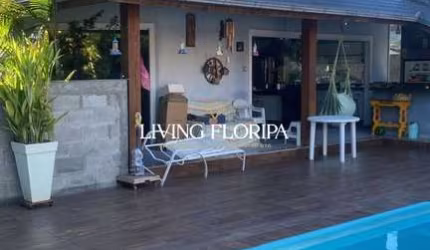 Casa com 4 quartos à venda na Servidão dos Artistas, 223, Rio Tavares, Florianópolis por R$ 2.994.000