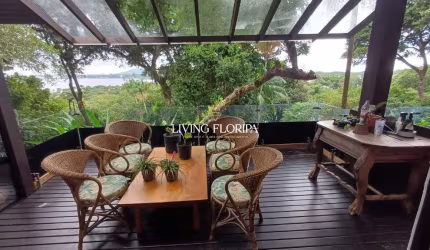 Casa em condomínio fechado com 6 quartos à venda na Rua Laurindo Januário da Silveira, 5110, Lagoa da Conceição, Florianópolis por R$ 4.500.000
