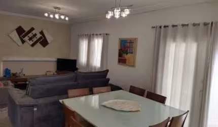 Sobrado com 4 dormitórios à venda, 260 m² por R$ 1.770.000,00 - Aruã - Mogi das Cruzes/SP