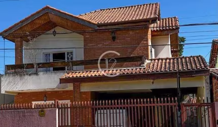 Sobrado com 5 dormitórios à venda, 162 m² por R$ 1.390.000,00 - Vila Betânia - São José dos Campos/SP