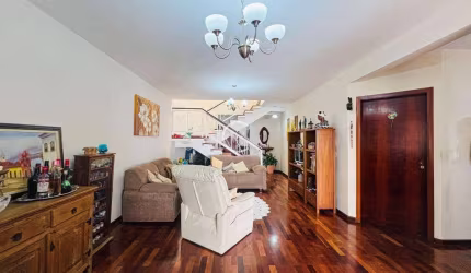 Sobrado com 4 dormitórios à venda, 356 m² por R$ 2.000.000,00 - Jardim Aquarius - São José dos Campos/SP