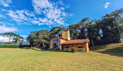 Sítio com 3 suítes à venda, 41000 m² por R$ 4.000.000 - Sertãozinho - Santo Antônio do Pinhal/SP