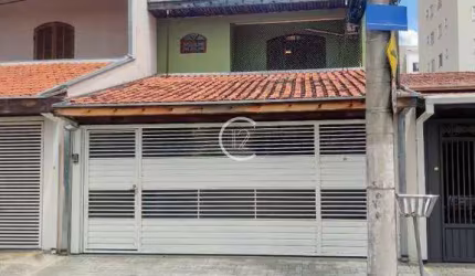 Sobrado com 4 dormitórios à venda, 241 m² por R$ 690.000,00 - Jardim América - São José dos Campos/SP