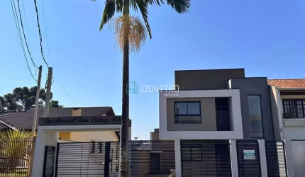 Casa com 3 quartos à venda na Rua Rei David, 40, Santa Cândida, Curitiba por R$ 649.000