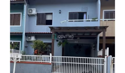 Casa com 3 quartos à venda na Campos Novos, 60, Ubatuba, São Francisco do Sul por R$ 650.000