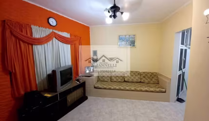 Casa semi-isolada no Solemar - Praia Grande