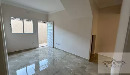 Casa de Condomínio com 2 Dormitórios com Acabamento Alto Padrão