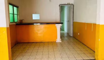Á Venda no Boqueirão Imóvel com Loja e Casa nos Fundos !!