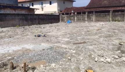 Terreno plano 375m Tude Bastos - Locação R$ 4.500