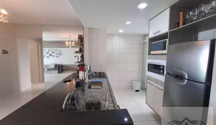 Apartamento à Venda no Condomínio Costa do Sol