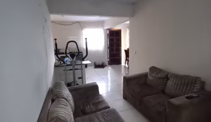 Sobrado com residência nos fundos no Alto Boqueirão!
