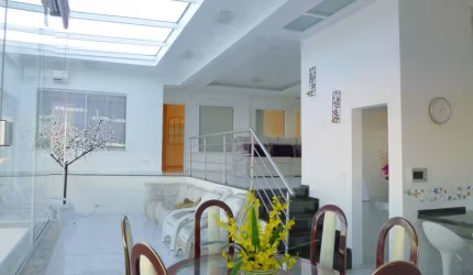 Casa no campo comprido! Um Paraíso Residencial com Tudo o que Você Precisa!