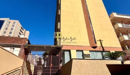 Apartamento Icônico no Batel, 3 Quartos sendo 1 suíte, 128m²,  em Localização Privilegiada