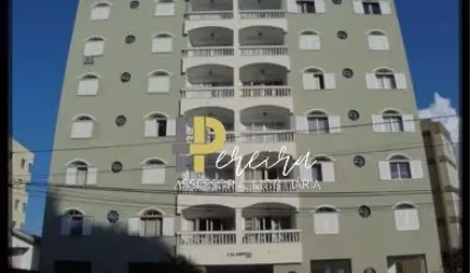 Aluguel amplo apto em frente Hosp.  Evangélico
