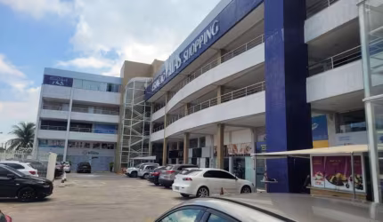 Sala comercial à venda no Buraquinho, Lauro de Freitas  por R$ 180.000
