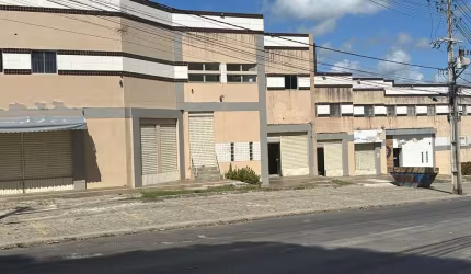Ponto comercial para alugar no Recreio Ipitanga, Lauro de Freitas  por R$ 1.900