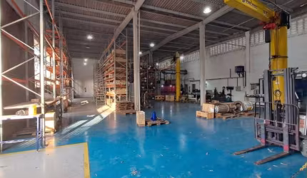 Barracão / Galpão / Depósito para alugar no Pitangueiras, Lauro de Freitas  por R$ 20.000