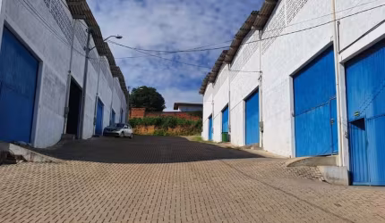 Barracão / Galpão / Depósito à venda em Caji, Lauro de Freitas  por R$ 690.000