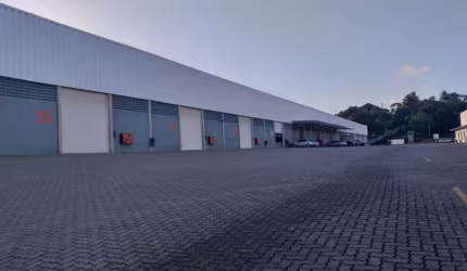 Barracão / Galpão / Depósito para alugar em Caji, Lauro de Freitas , 900 m2 por R$ 14.400