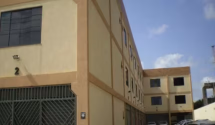 Barracão / Galpão / Depósito à venda no Estrada do Coco, Lauro de Freitas , 110 m2 por R$ 280.000