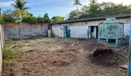 Terreno à venda no São Cristóvão, Salvador  por R$ 11.335.000