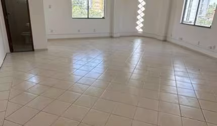 Sala comercial para alugar no Centro, Lauro de Freitas  por R$ 4.500
