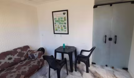 CASA DUPLEX COM 4 SUÍTES EM ABRANTES!