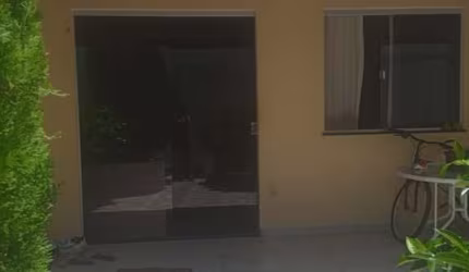 EXCELENTE VILLAGE DE 3/4  COM VARANDA