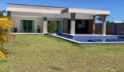 Casa em condomínio fechado com 3 quartos à venda no Guarajuba, Camaçari  por R$ 1.500.000