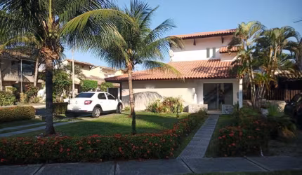 Casa em condomínio fechado com 5 quartos à venda no Parque Jockey Clube, Lauro de Freitas  por R$ 1.280.000