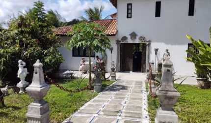 Casa em condomínio fechado com 4 quartos à venda no Estrada do Coco, Lauro de Freitas , 400 m2 por R$ 1.715.602