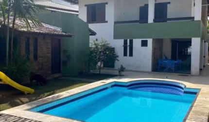 CASA COM 4/4 EM VILAS DO ATLÂNTICO
