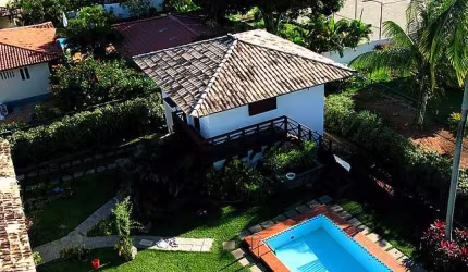 CASA TÉRREA EM CONDOMÍNIO FECHADO