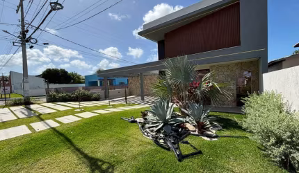 Casa com 3 quartos à venda na Barra do Jacuípe, Camaçari  por R$ 1.800.000