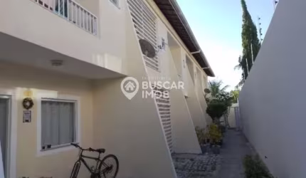 Casa em condomínio fechado com 2 quartos à venda na Vila Praiana, Lauro de Freitas  por R$ 450.000