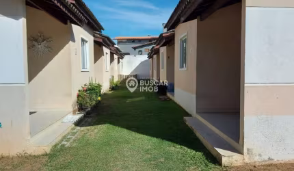 Casa em condomínio fechado com 2 quartos à venda no Ipitanga, Lauro de Freitas  por R$ 270.000