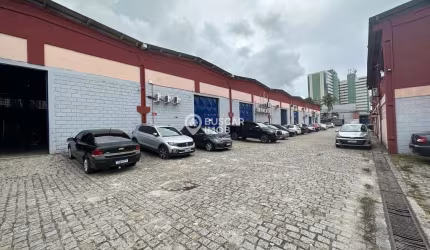 Barracão / Galpão / Depósito à venda no Buraquinho, Lauro de Freitas , 1800 m2 por R$ 9.000.000