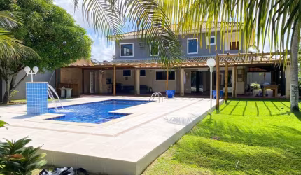 Casa com 5/4 no Miragem