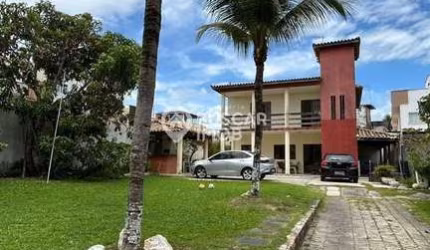 Casa com 4 quartos à venda no Ipitanga, Lauro de Freitas  por R$ 750.000