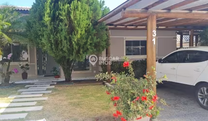 Casa em condomínio fechado com 5 quartos para alugar em Caji, Lauro de Freitas , 220 m2 por R$ 7.000