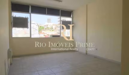 Sala comercial com 1 sala à venda na Rua Sacadura Cabral, Saúde, Rio de Janeiro, 27 m2 por R$ 97.999