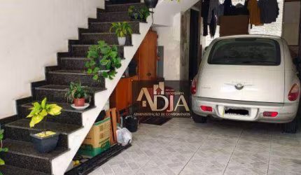 Sobrado com 2 dormitórios à venda, 105 m² por R$ 385.000,00 - Vila Assis Brasil - Mauá/SP