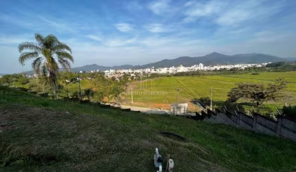 Terreno no condomínio Mirante!