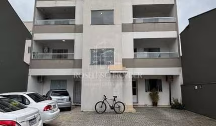 Apartamento no bairro Santa Regina, semimobiliado!