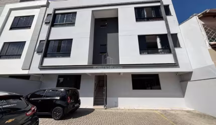 Apartamento no  bairro Santa Regina!
