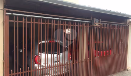 Casa com 4 quartos à venda em Vila Jardini - SP
