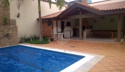 Sobrado com 4 quartos à venda em Jardim Eltonville - SP