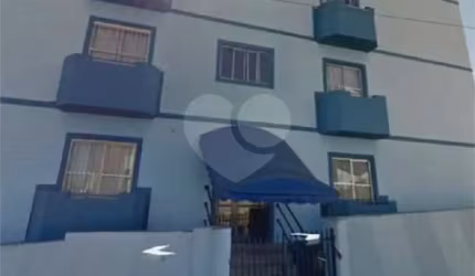 Apartamento com 2 quartos à venda em Jardim Saira - SP