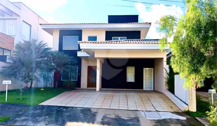 Condomínio com 3 quartos à venda ou para locação em Itapeva - SP